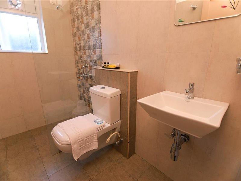 Chandra Inn Коллам Экстерьер фото